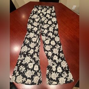 Brandy Melville Black and Cream Floral Wide Leg Pants